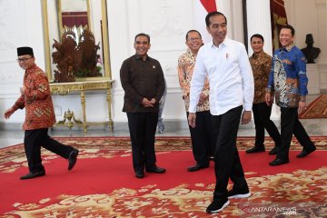 Peneliti harapkan Jokowi pilih menteri ekonomi dari profesional