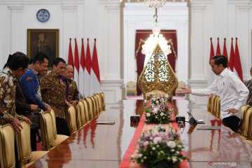 Presiden menerima Ketua MPR