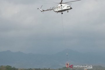Operasi water bombing Gunung Arjuno terkendala cuaca