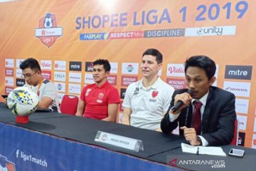 PSM kalahkan Arema 6-2 di Makassar