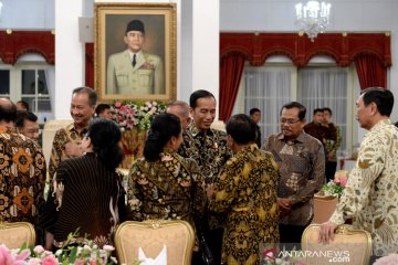 Luhut mengaku sering kesal saat ada yang merendahkan Jokowi