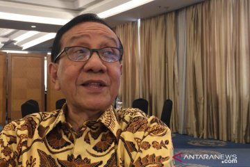 Pandangan Akbar Tanjung melihat manuver oposisi ke dalam kabinet