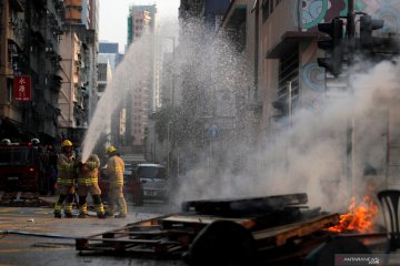 Permukiman di Hong Kong terbakar, tujuh tewas