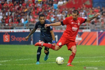 Gol telat Diego Assis bawa Madura United kalahkan Semen Padang