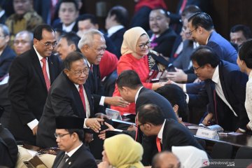 Jelang pelantikan presiden, menteri kabinet kerja tiba di gedung Nusantara