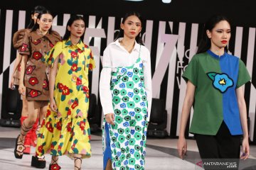 Hari ini, Jakarta Fashion Week hingga pameran seni rupa