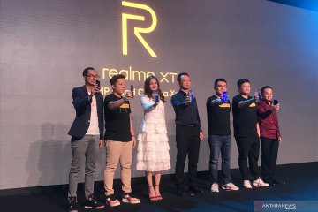 Realme XT siap bersaing dalam tren quad camera 64MP