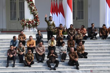 Presiden Jokowi perkenalkan Kabinet Indonesia Maju