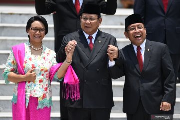 Prabowo, Pratikno, dan Retno Marsudi usai pelantikan