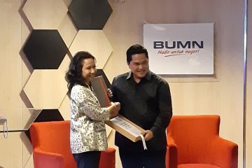 Rini Soemarno berpesan agar Erick Thohir menuntaskan holdingisasi BUMN