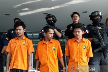 Pengeroyok anak Venna Melinda dibekuk polisi