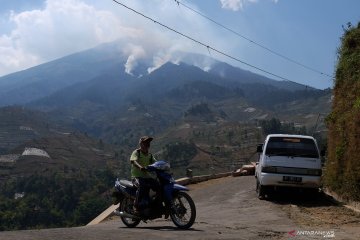 Kebakaran hutan gunung Sumbing