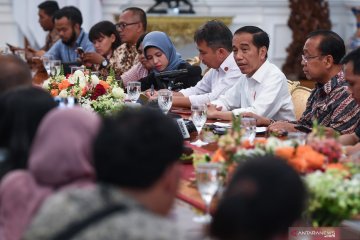 Jokowi menugasi Mendagri Tito Karnavian kawal investasi di daerah