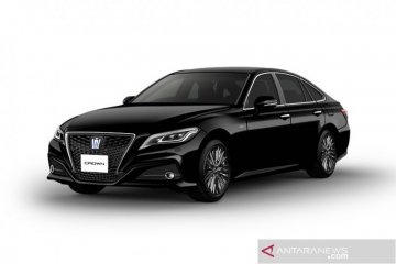 Toyota Crown HV Hybrid, mobil dinas menteri kabinet baru Jokowi