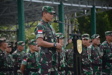 Pangdam cek kesiapan operasi Pamtas prajurit Yonif R 641/Bru