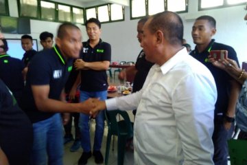 Jelang delapan besar Liga 2, Gubernur Sumut motivasi pemain PSMS