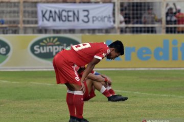 Persipura rapatkan jarak dengan tim tiga besar