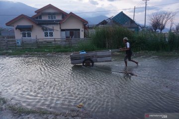 Kemarin Palu hadapi risiko banjir, Pontianak kota berudara terbersih