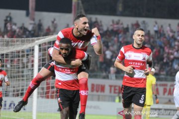 Gol tunggal Greg Nwokolo antarkan Madura raih kemenangan