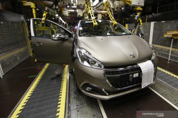 Restu Prancis untuk merger Fiat-Peugeot