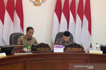 Jokowi minta Nadiem perhatikan kualitas pendidikan di luar Jawa
