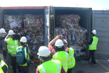 Indonesia kirim balik 584 kontainer limbah plastik dari luar negeri