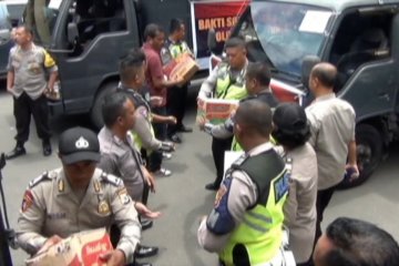 Polda Maluku salurkan bantuan bagi korban gempa
