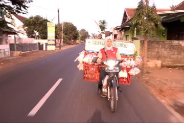 Para pedagang sayur yang berburu ibu hamil