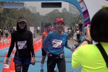 Warga lokal dan mancanegara ramaikan Electric Jakarta Marathon