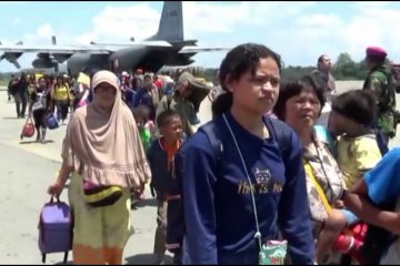 15 ribu pengungsi  tinggalkan Wamena