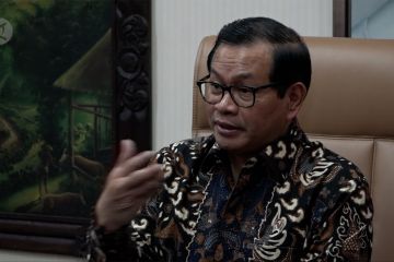 Tugas tambahan bagi Menko Darmin dan Mendagri Tjahyo