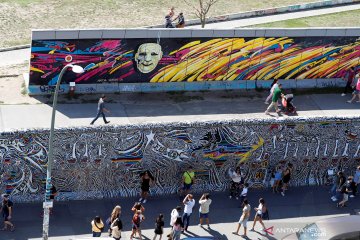 Jelang peringatan 30 tahun runtuhnya Tembok Berlin di Jerman