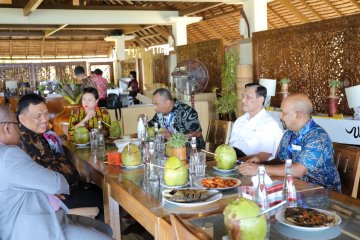 Delegasi AIS-Menko Luhut kunjungi Pulau Bunaken