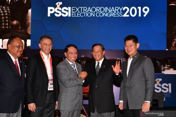 Cucu Somantri-Iwan Budianto jabat wakil ketua umum PSSI 2019-2023