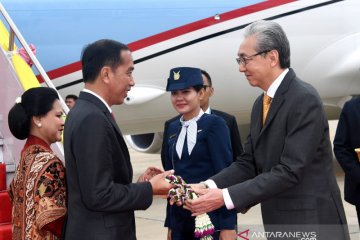Presiden Jokowi tiba di Bangkok