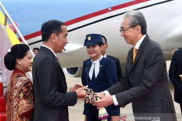 Presiden FIFA temui Presiden Joko Widodo di Bangkok