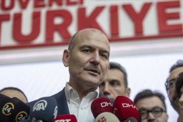 Turki usir 11 tersangka "teroris" asal Prancis