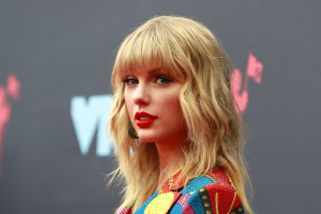 Tagar #IStandWithTaylor viral dukung Taylor Swift dalam AMA
