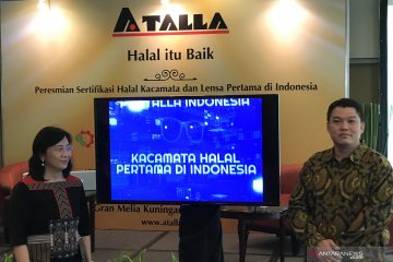 Produk kacamata bersertifikasi halal pertama diluncurkan