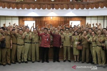 Tunjangan kepala SMA/SMK/SLB di Bali naik di atas 300 persen