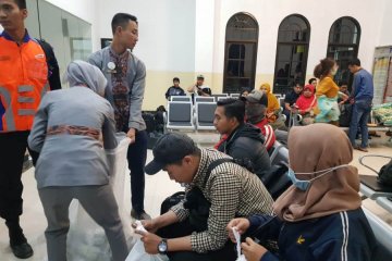 Kereta Wijayakusuma anjlok, perjalanan 13 KA terlambat