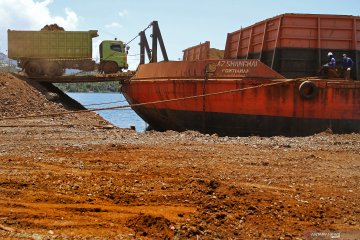 Permintaan batu bara turun akibat COVID-19