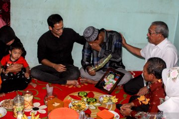 Mendikbud kunjungi keluarga korban sekolah ambruk di Pasuruan