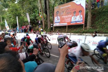 Balapan sengit terjadi di "etape cantik" TdS 2019