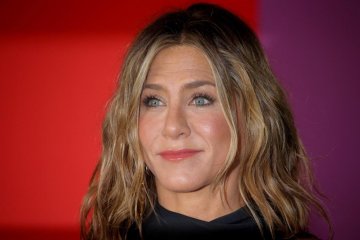 Jennifer Aniston sabet gelar "Ikon" Penghargaan People