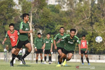 Latihan timnas U-23 Indonesia jelang lawan Iran