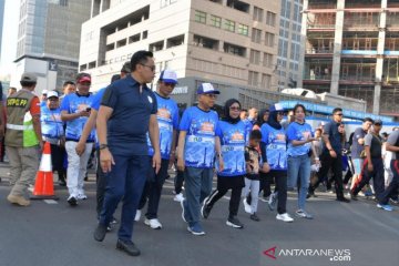Politik kemarin, Wapres jalan santai hingga Menhan Prabowo di Bangkok