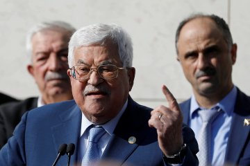Presiden Abbas telepon wartawan foto yang cedera