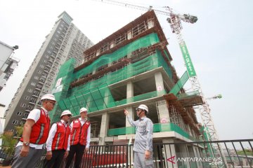 Adhi Persada Gedung bangun apartemen di Yos Sudarso