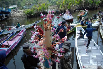 Peringatan Maulid "Jolloro" dukung kunjungan wisata Rammang-Rammang